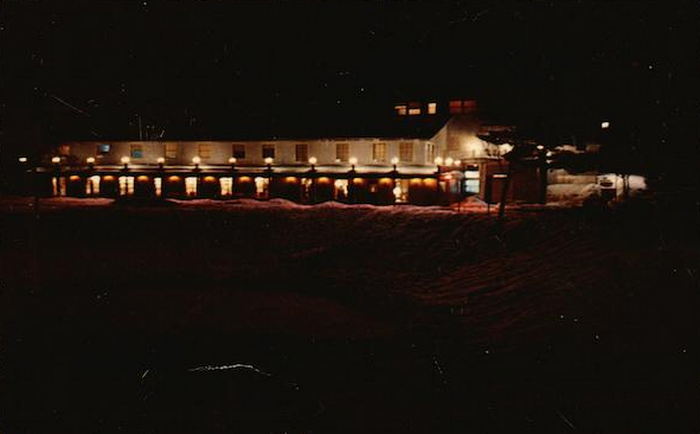 Au Sable Ranch and Ski Resort (Au Sable Ski Ranch) - Vintage Postcard (newer photo)